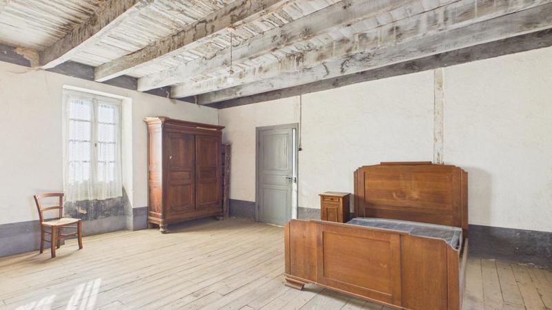 Corps de ferme - 150 m² - 6 pièces