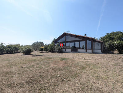 Maison - 140 m² - 4 pièces