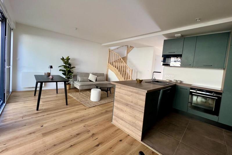 Maison - 94 m² - 4 pièces