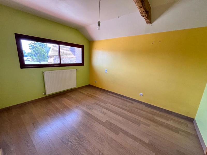 Maison - 240 m² - 4 pièces