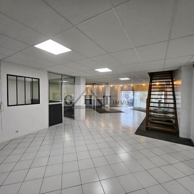 Local commercial - 508 m²