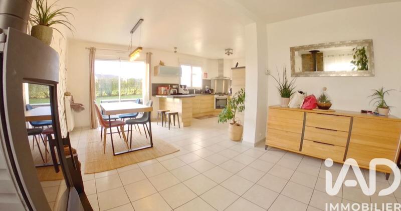 Maison - 112 m² - 6 pièces