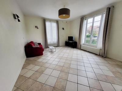 Maison - 107 m² - 5 pièces