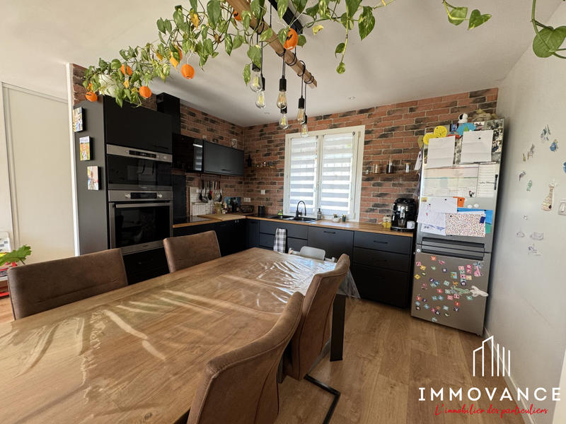 Maison - 122 m² - 6 pièces