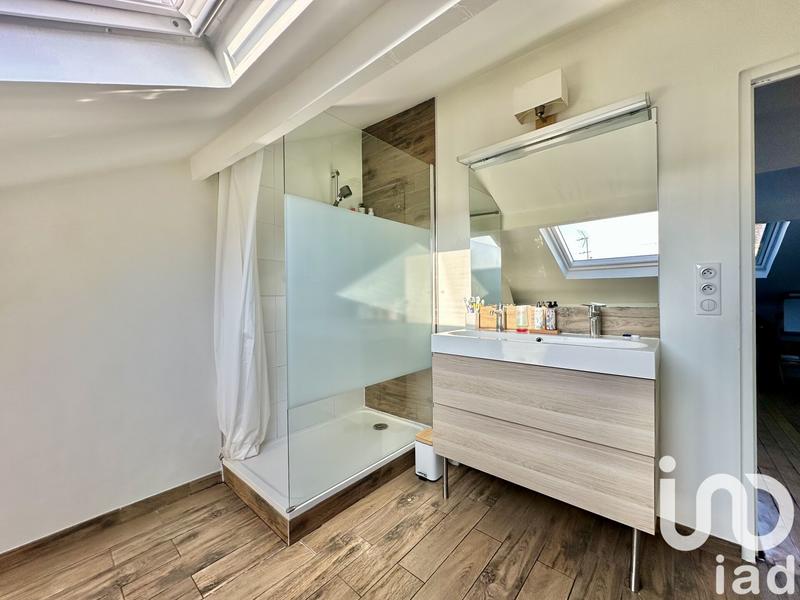 Maison - 108 m² - 4 pièces