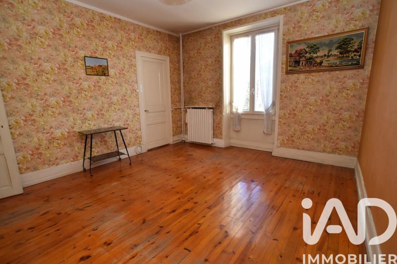 Maison - 209 m² - 11 pièces