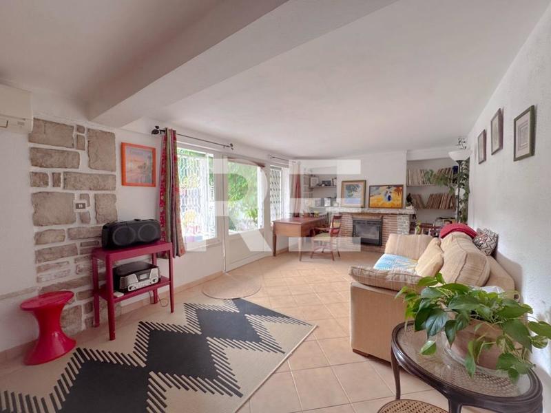 Propriété - 133 m² - 7 pièces