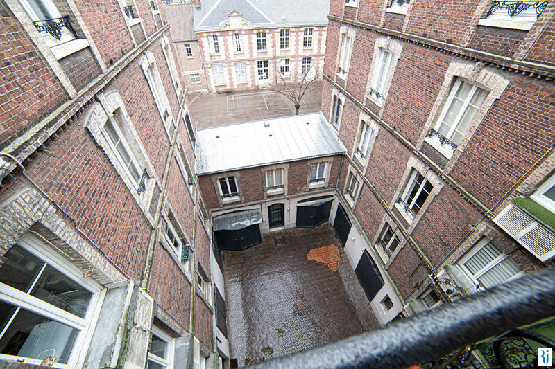 Appartement - 143 m² - 5 pièces