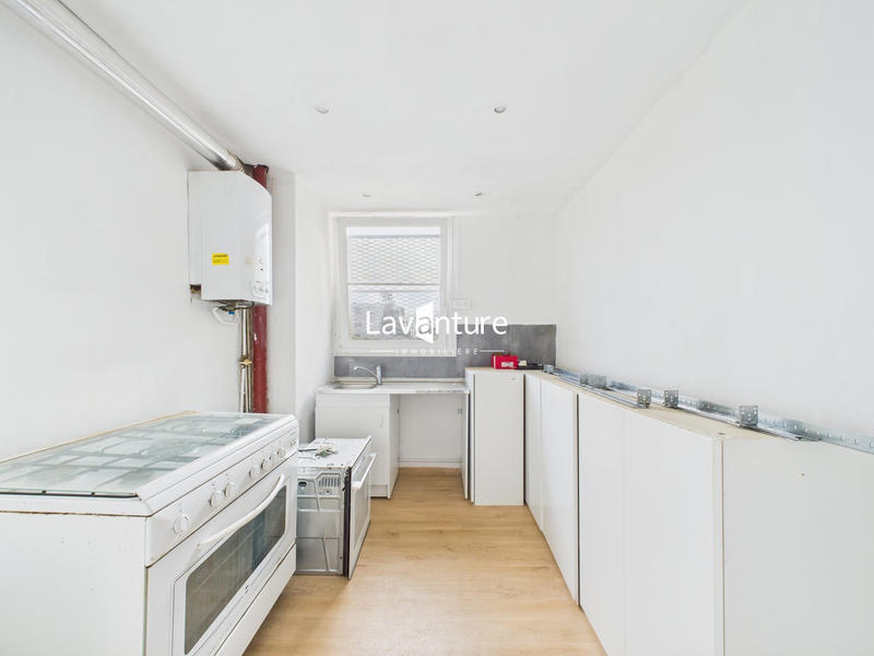 Appartement - 81 m² - 5 pièces