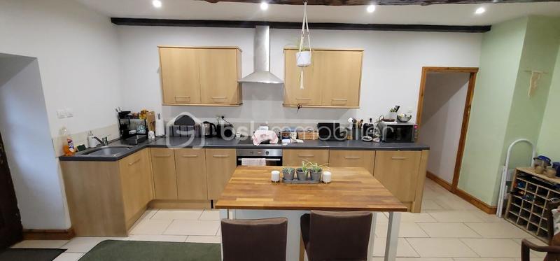 Maison - 172 m² - 8 pièces