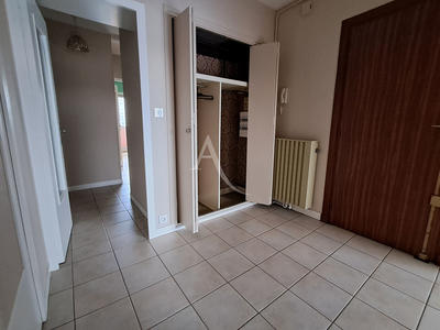 Appartement - 101 m² - 4 pièces