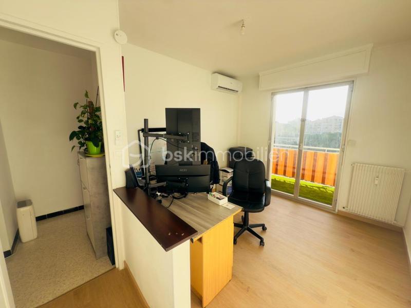 Appartement - 77 m² - 4 pièces