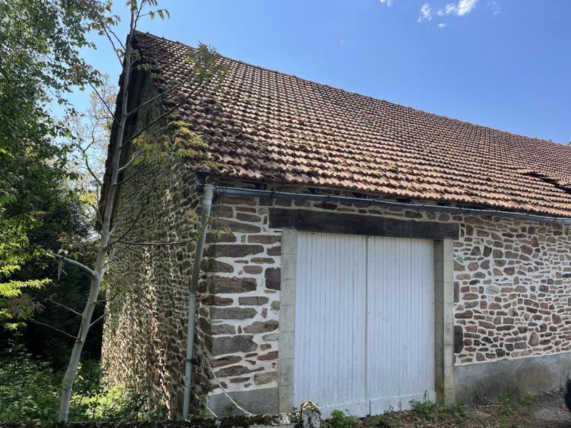 Propriété - 102 m² - 5 pièces