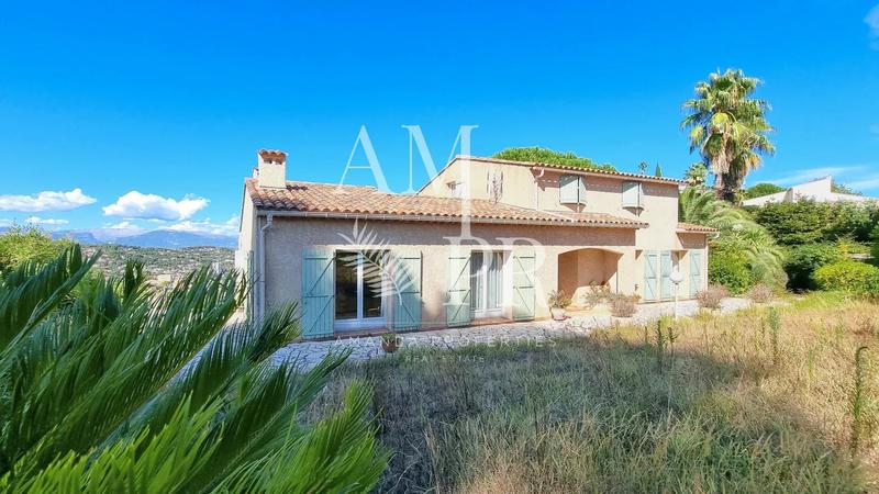 Villa - 216 m² - 7 pièces