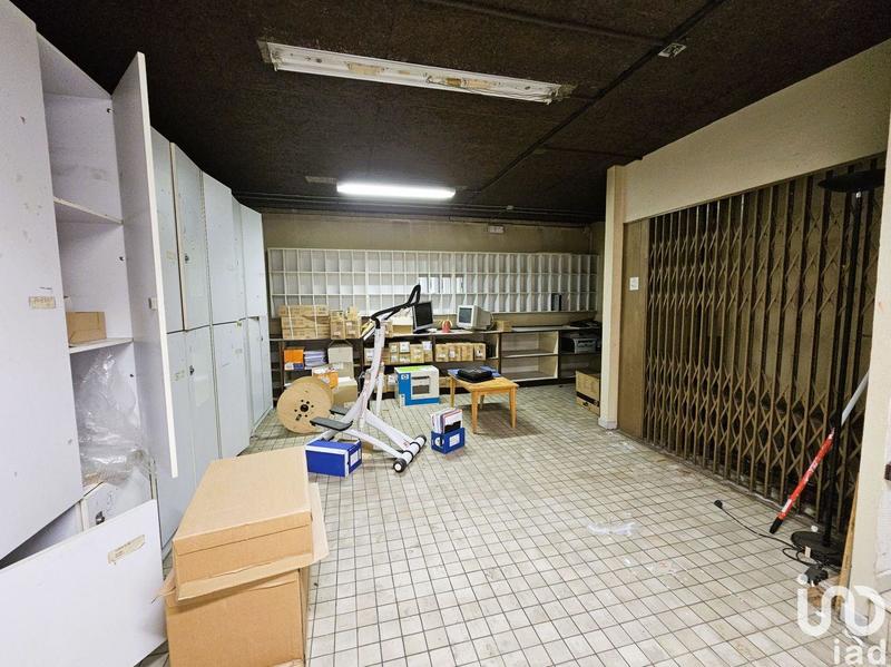Local commercial - 249 m² - 3 pièces