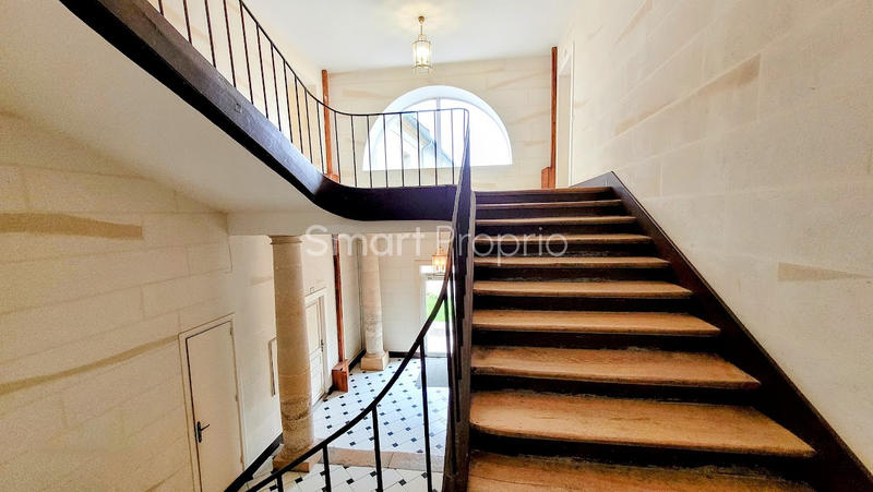 Immeuble - 1 010 m² - 40 pièces