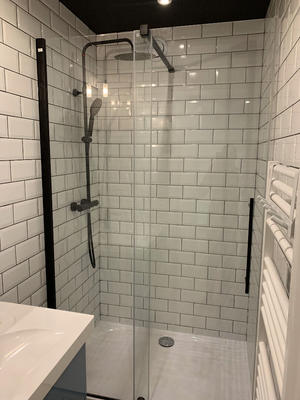 Chambre - 111 m² - 7 pièces