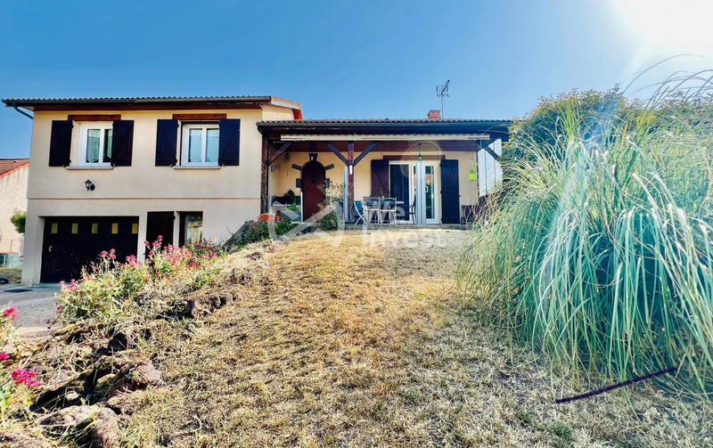 Maison - 103 m² - 5 pièces