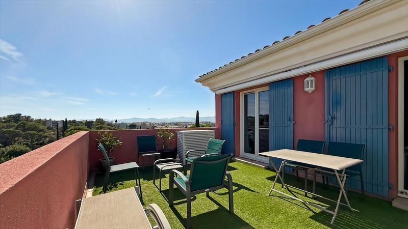 Appartement - 96 m² - 4 pièces