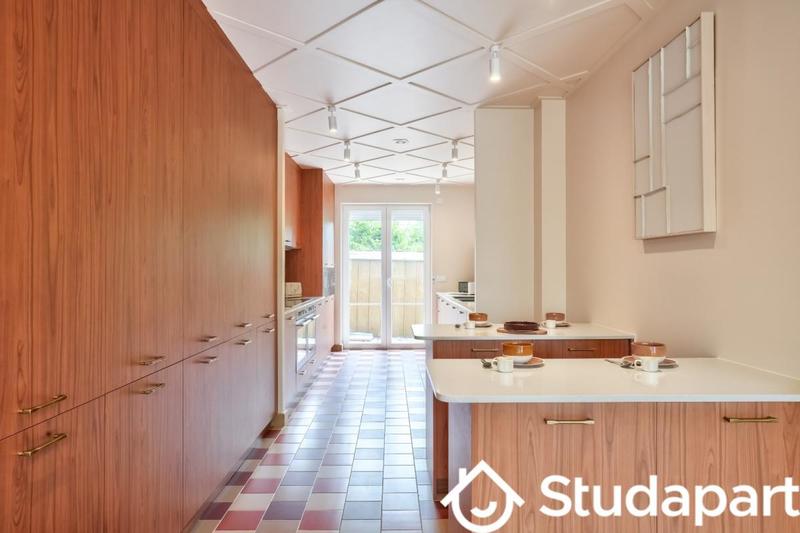 Chambre - 10 m² - 1 pièce