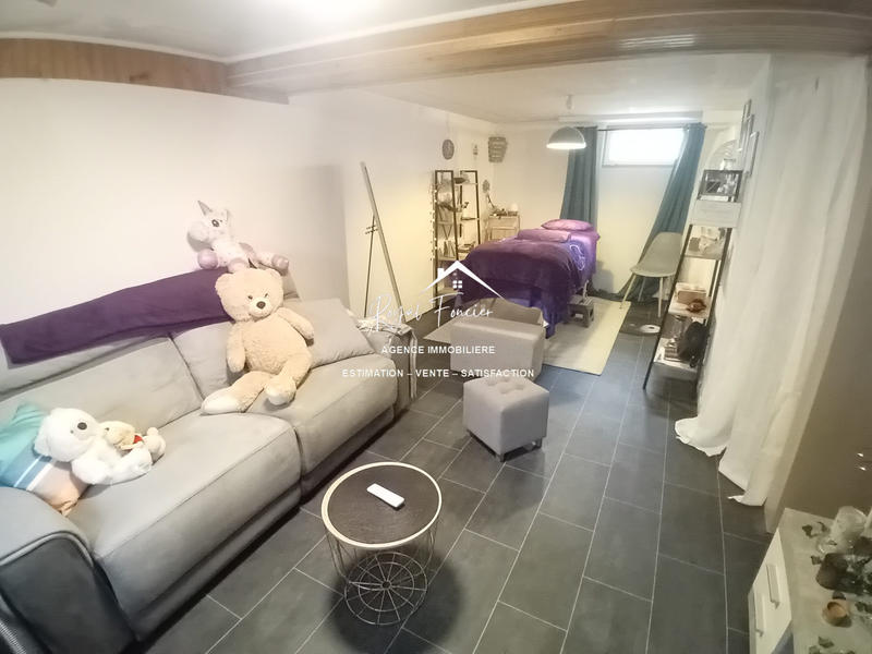 Maison traditionnelle - 101 m² - 4 pièces