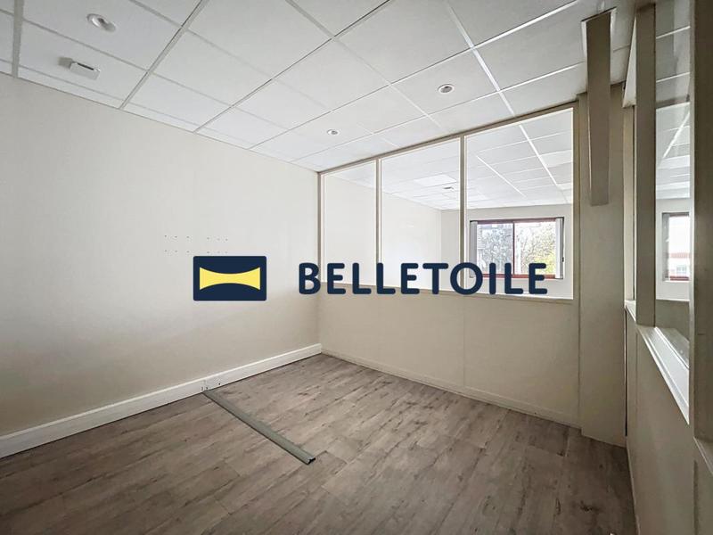 Bureau - 105 m²