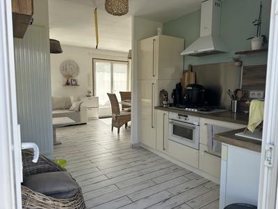 Maison - 67 m² - 3 pièces