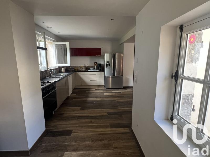 Maison - 713 m² - 16 pièces