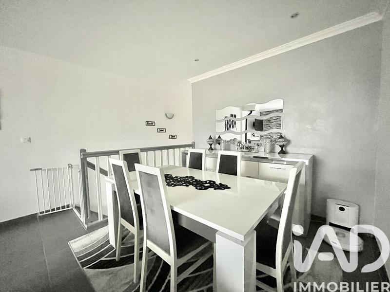 Maison - 117 m² - 5 pièces