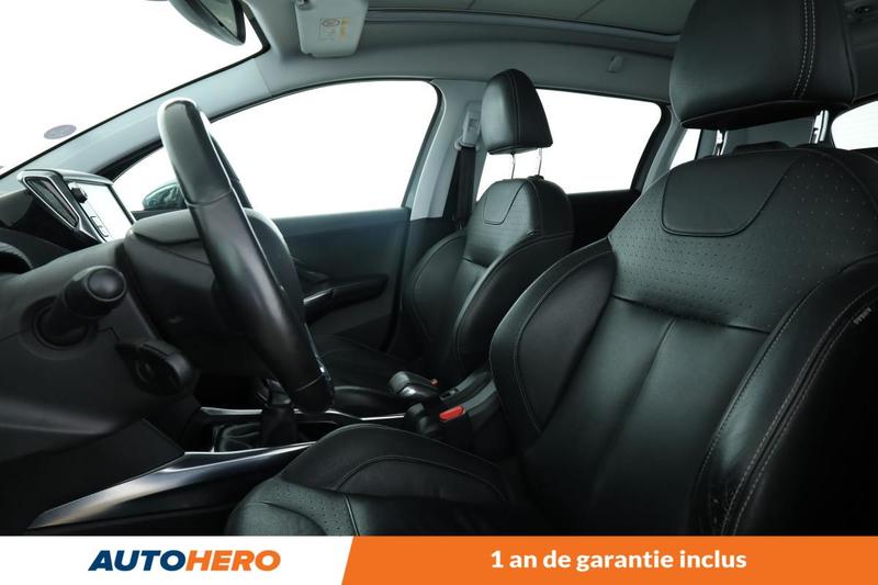 Peugeot 2008 1.6 VTi Feline Titane 120 ch