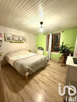 Maison - 147 m² - 6 pièces