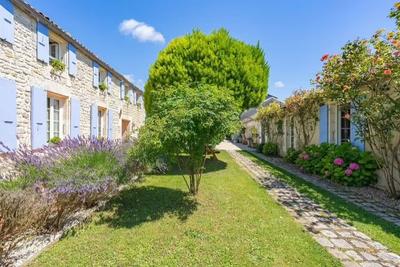 Longère - 220 m² - 7 pièces