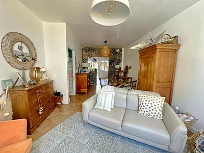 Maison - 96 m² - 4 pièces