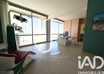 Appartement - 86 m² - 4 pièces