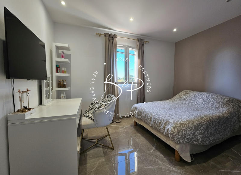 Maison - 118 m² - 6 pièces