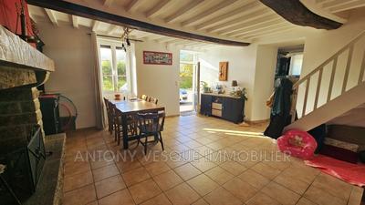 Maison - 85 m² - 5 pièces