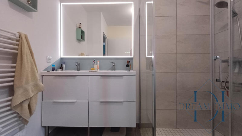 Maison contemporaine - 97 m² - 4 pièces