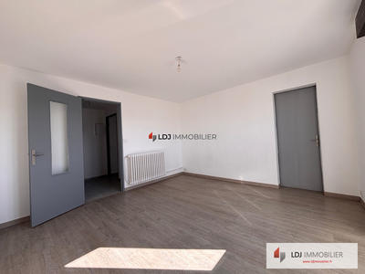Appartement - 74 m² - 4 pièces