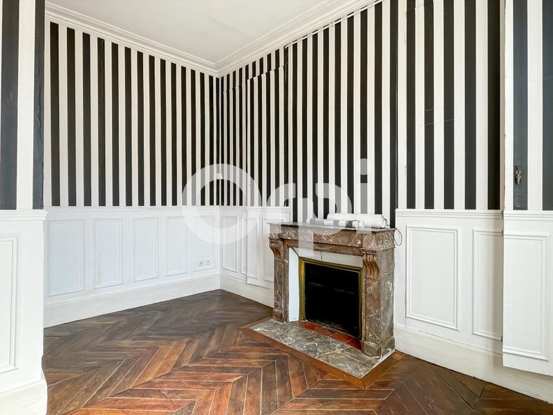 Propriété - 164 m² - 8 pièces