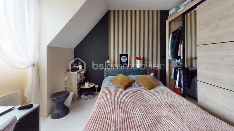 Maison - 98 m² - 5 pièces