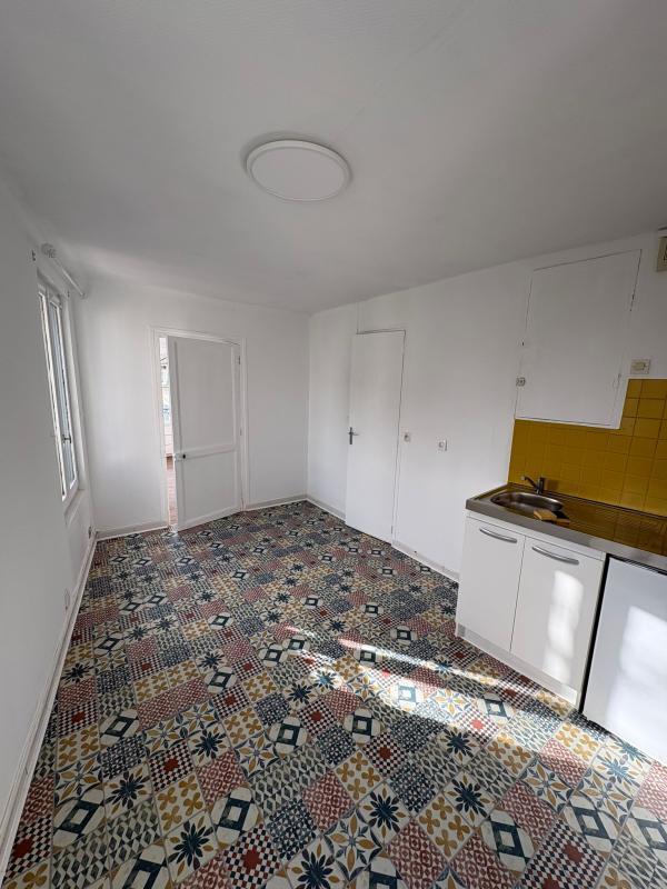 Studio - 22 m² - 1 pièce