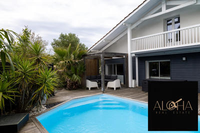 Maison - 140 m² - 6 pièces