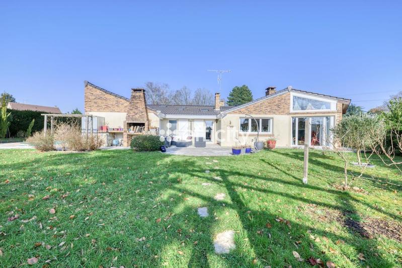 Maison - 171 m² - 7 pièces