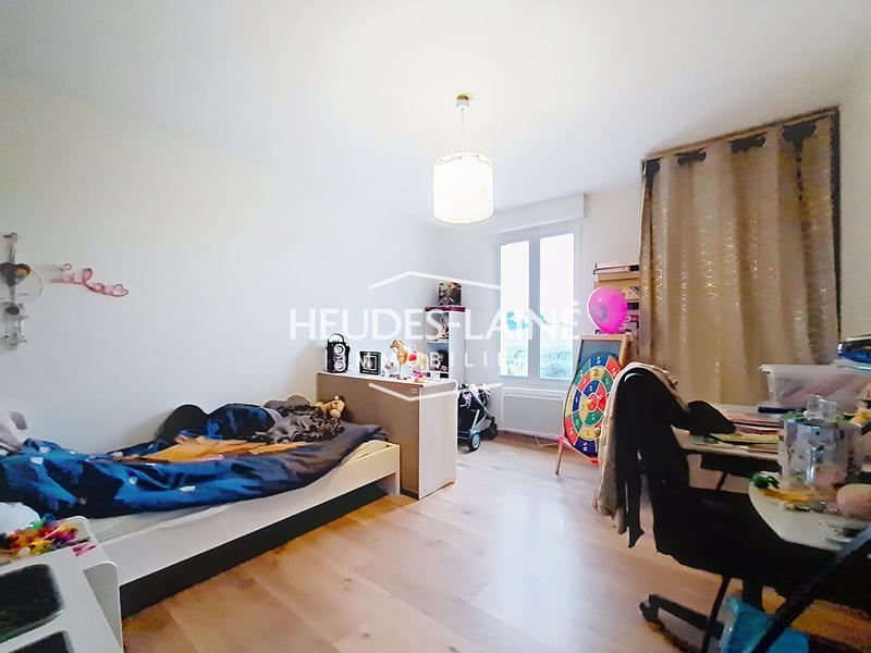 Appartement - 77 m² - 4 pièces