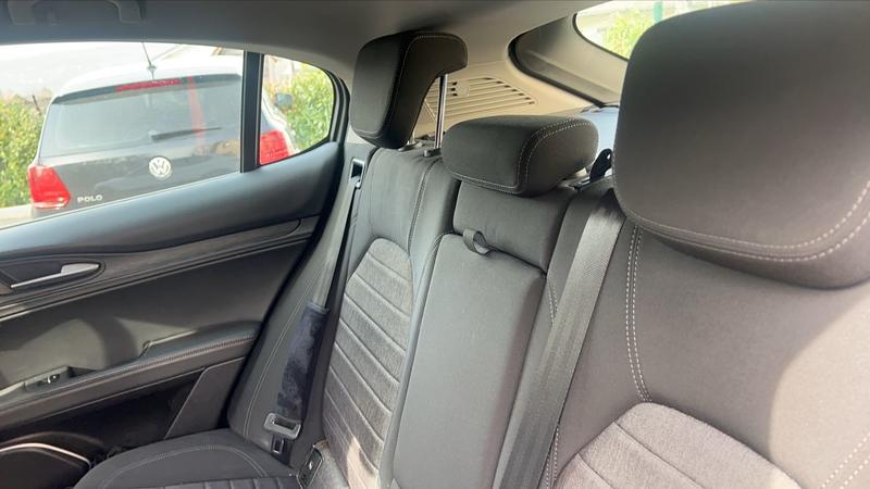 Alfa Romeo Stelvio 2.2 Jtd 210 Q4 Bva8