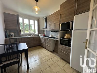 Maison - 100 m² - 6 pièces