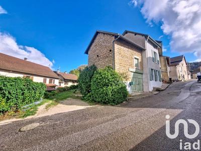 Maison de village - 140 m² - 5 pièces