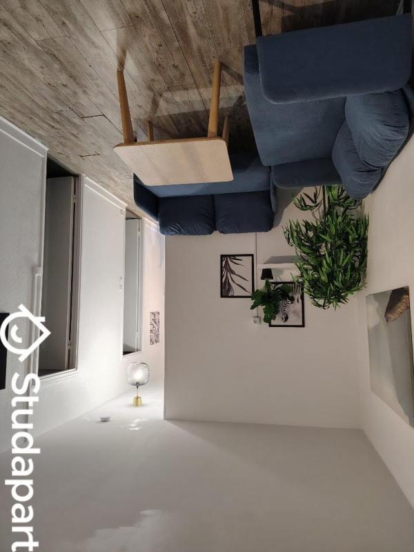 Chambre - 11 m² - 1 pièce