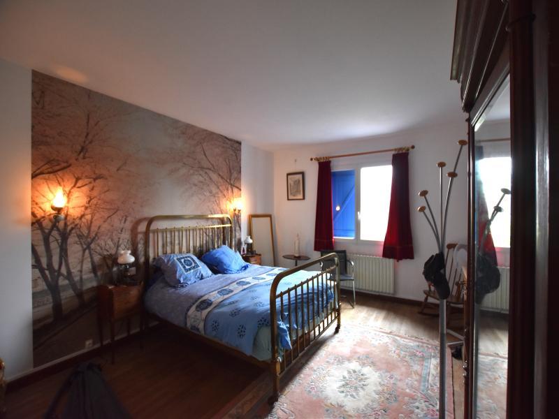 Maison - 263 m² - 9 pièces