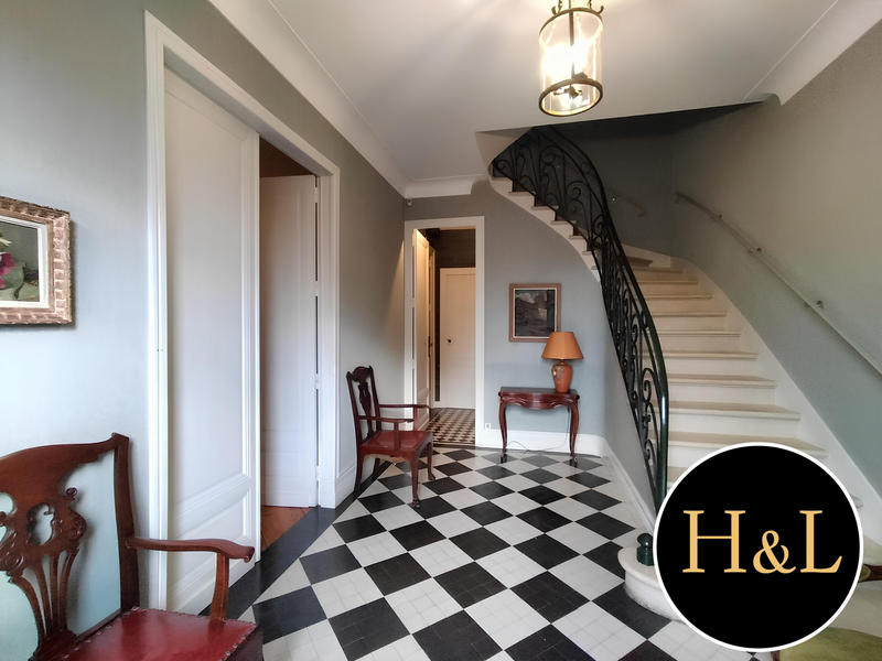 Maison ancienne - 150 m² - 7 pièces